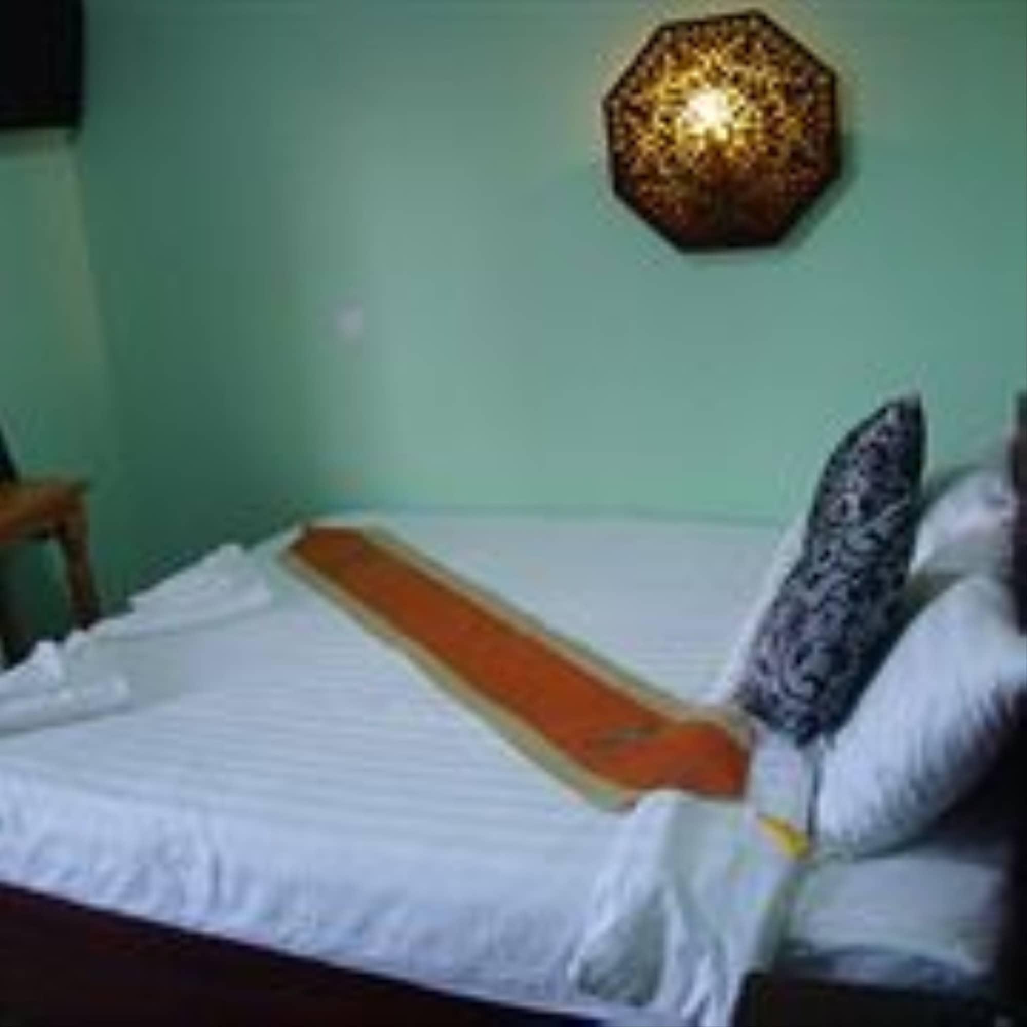 Rs II Guesthouse Phnom Penh Exteriör bild