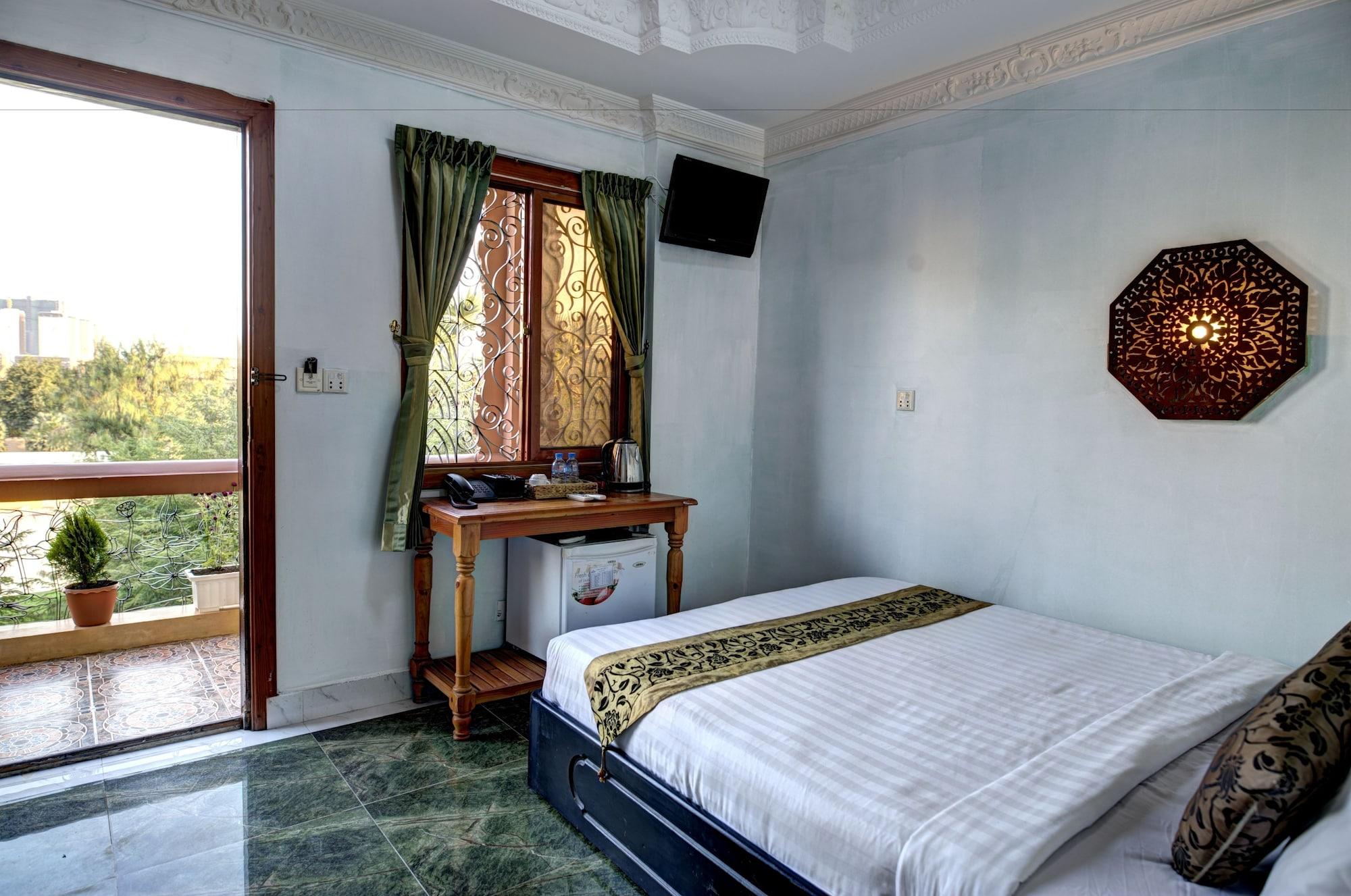 Rs II Guesthouse Phnom Penh Exteriör bild