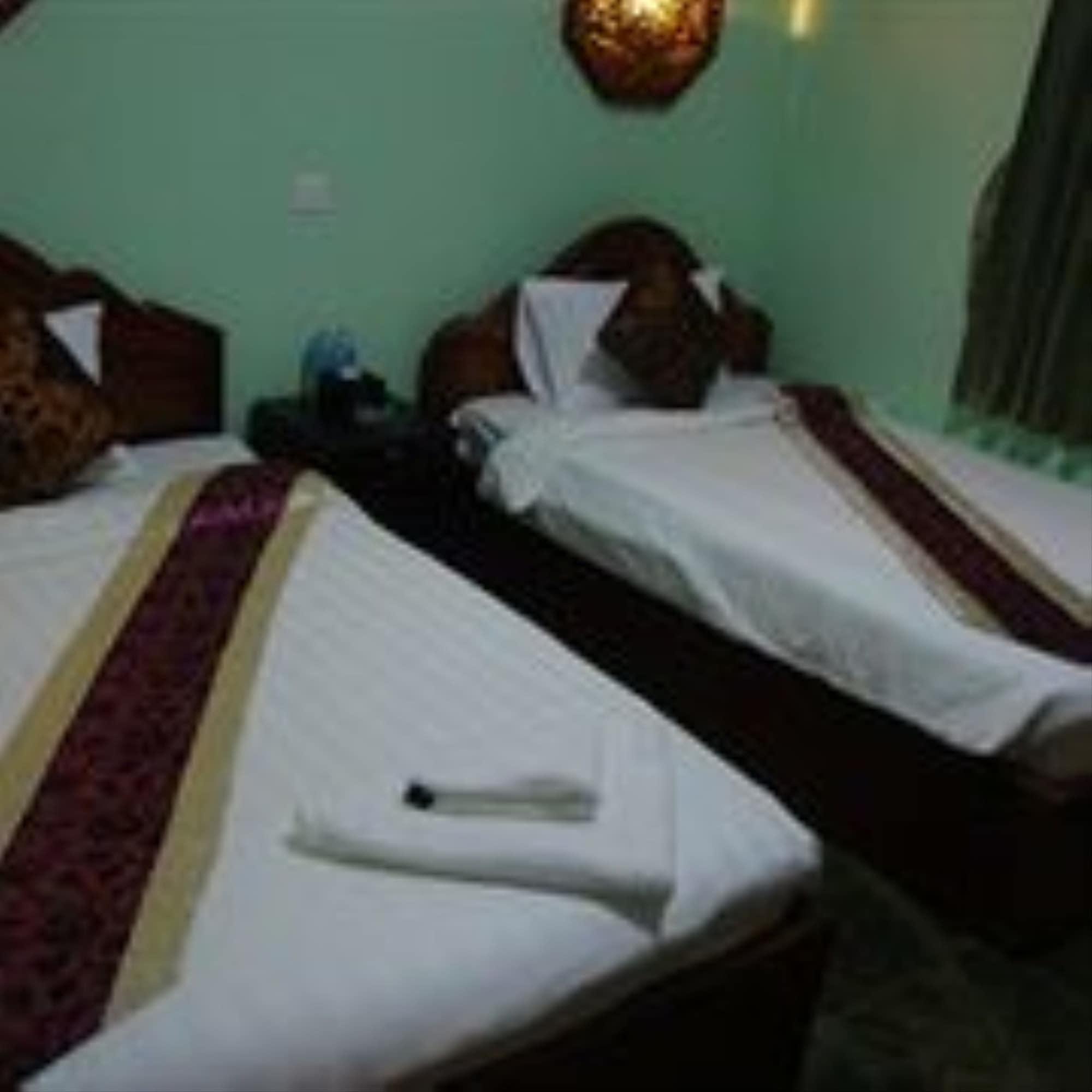 Rs II Guesthouse Phnom Penh Exteriör bild