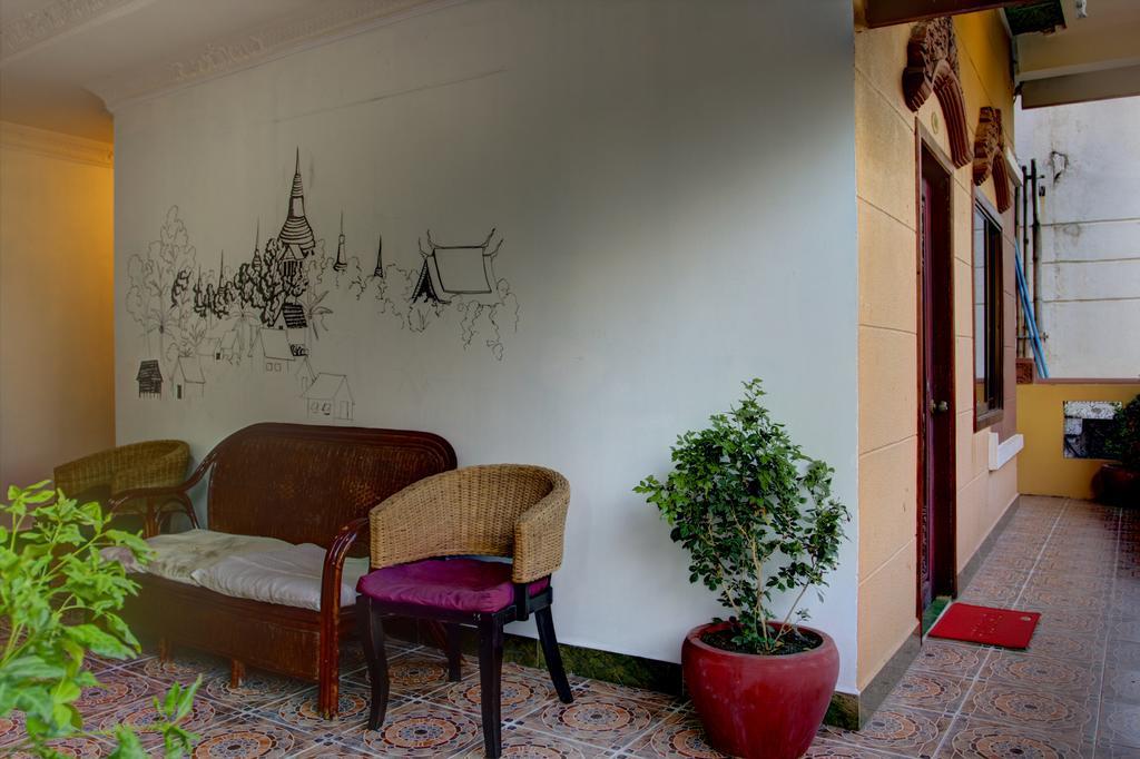 Rs II Guesthouse Phnom Penh Exteriör bild